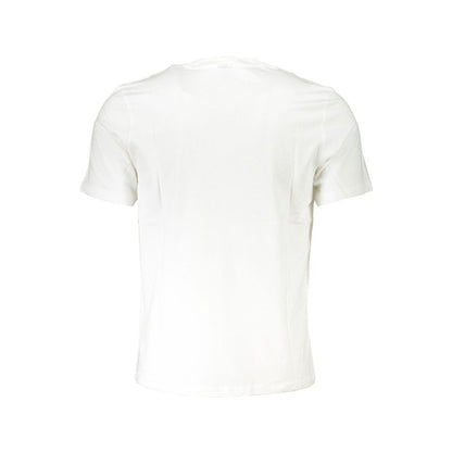 T-Shirt by North Sails for men in cotton white & print features an edgy silhouette, meticulously detailed with a sophisticated and for a truly edgy finish.
