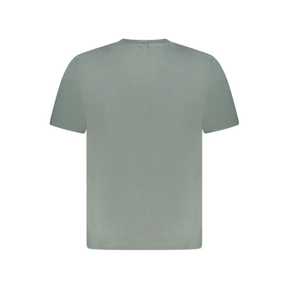 T-Shirt by North Sails for men in cotton green & print showcases a chic silhouette, artfully detailed with a chic crew neckline and for a chic finish.