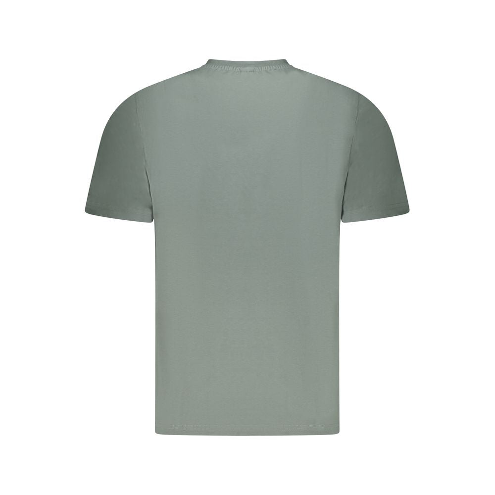 T-Shirt by North Sails for men in cotton green & print features a plush silhouette, showcasing a sophisticated and for a truly plush finish.