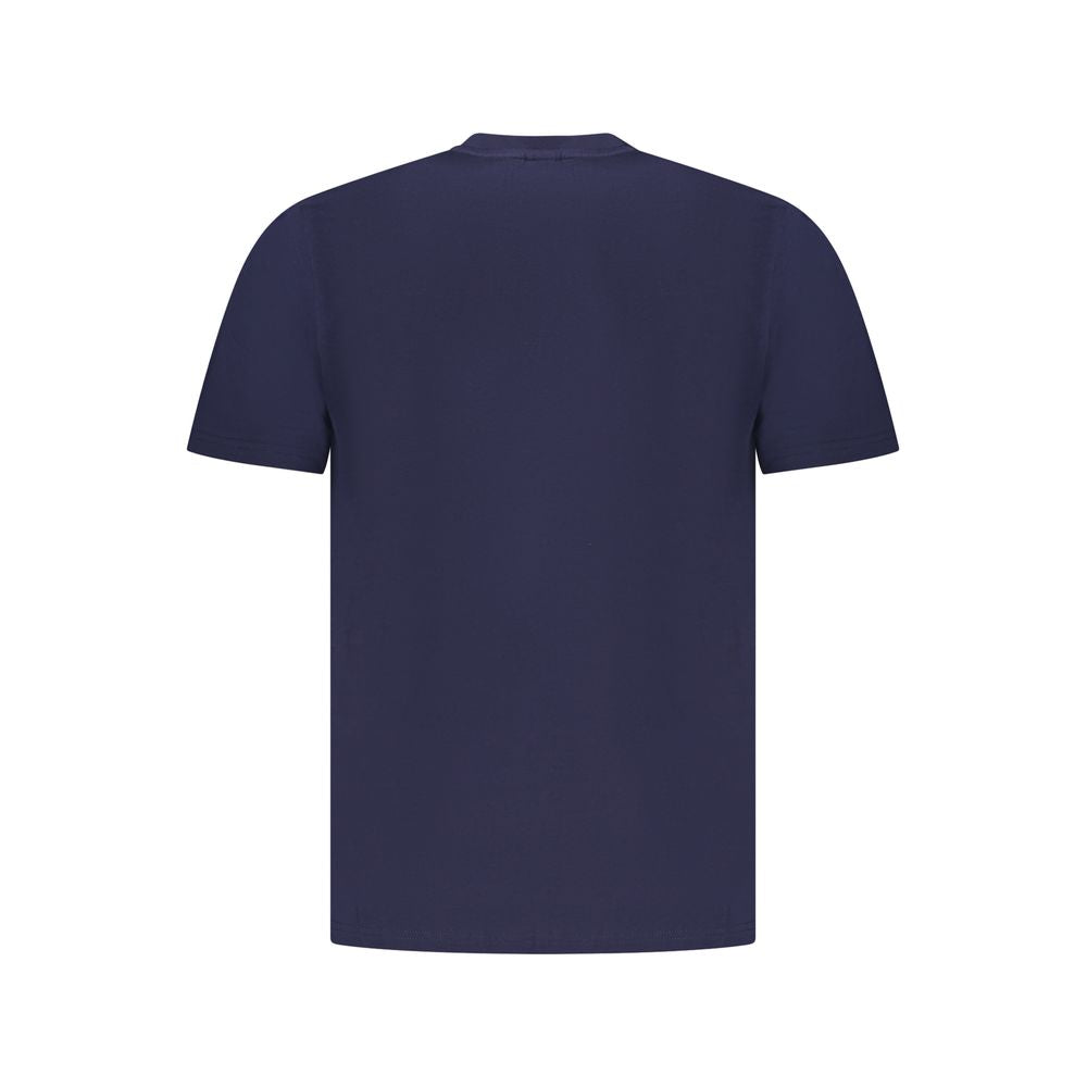 T-Shirt by North Sails for men in cotton blue & print features an edgy silhouette, meticulously detailed with a sophisticated and crew neckline for a truly edgy finish.