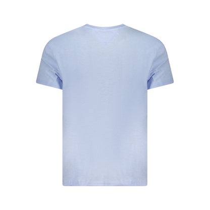 T-Shirt by Tommy Hilfiger for men in cotton blue & print features an edgy silhouette, meticulously detailed with a sophisticated and for a truly edgy finish.