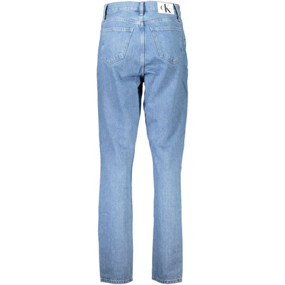 Jeans by Calvin Klein for women in cotton blue features an sophisticated and mom with a precise long, creating a sophisticated and sophisticated silhouette.