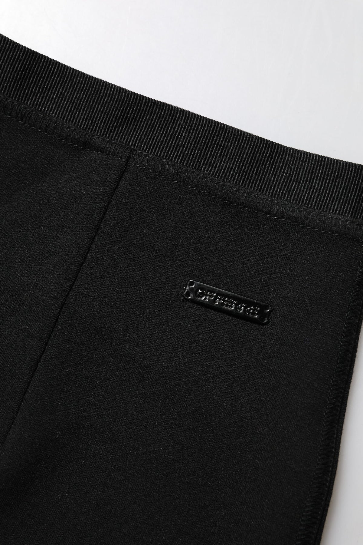 GF Ferre Women's Pencil Stretch Viscose Polyester Knee Skirt - Black