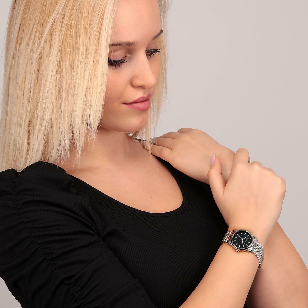 V3HF0793000DD0AC80D2F8CF713FF2182C5R7046152P7