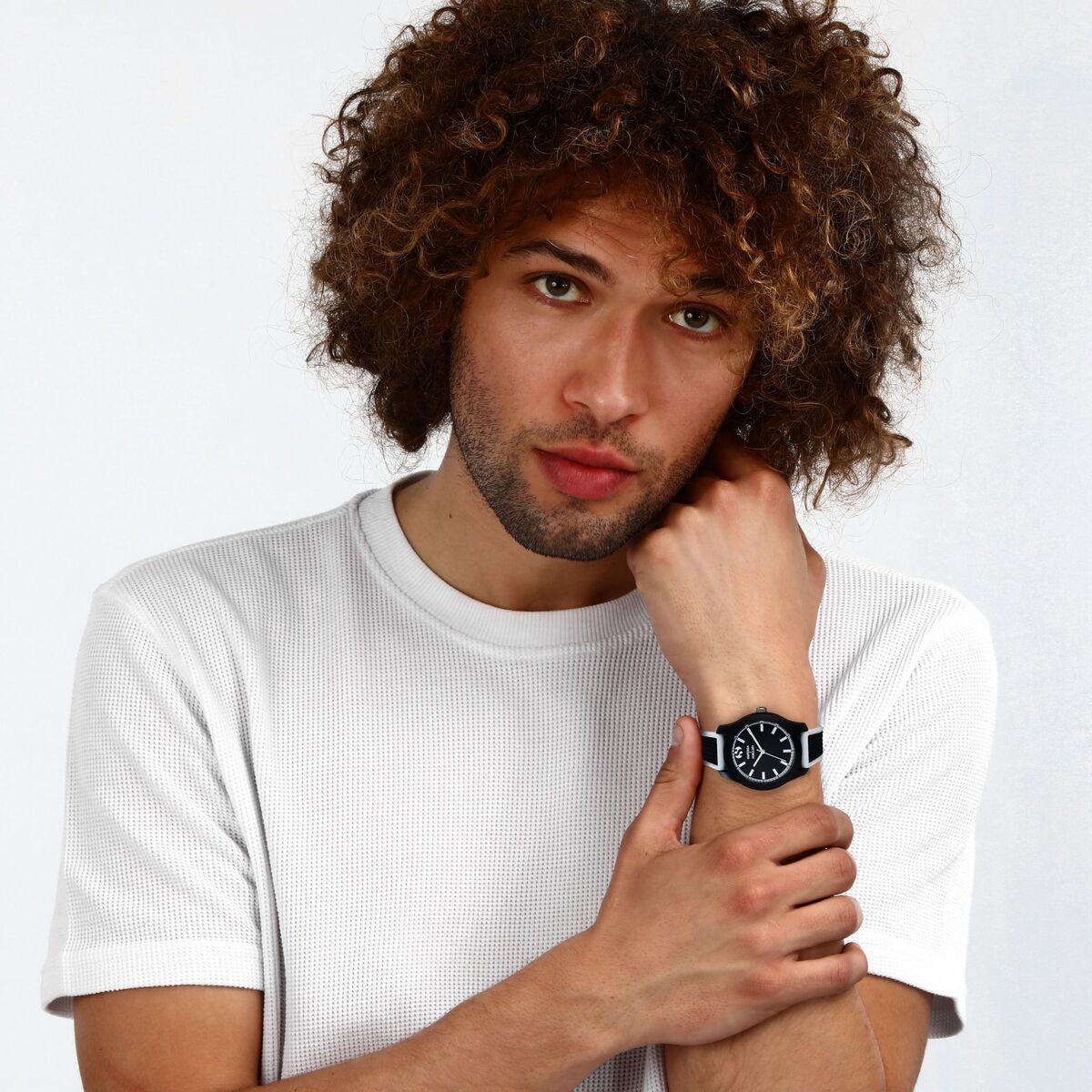 V3H99BBD3673B7D118512DB08B0BED28676R7530862P5