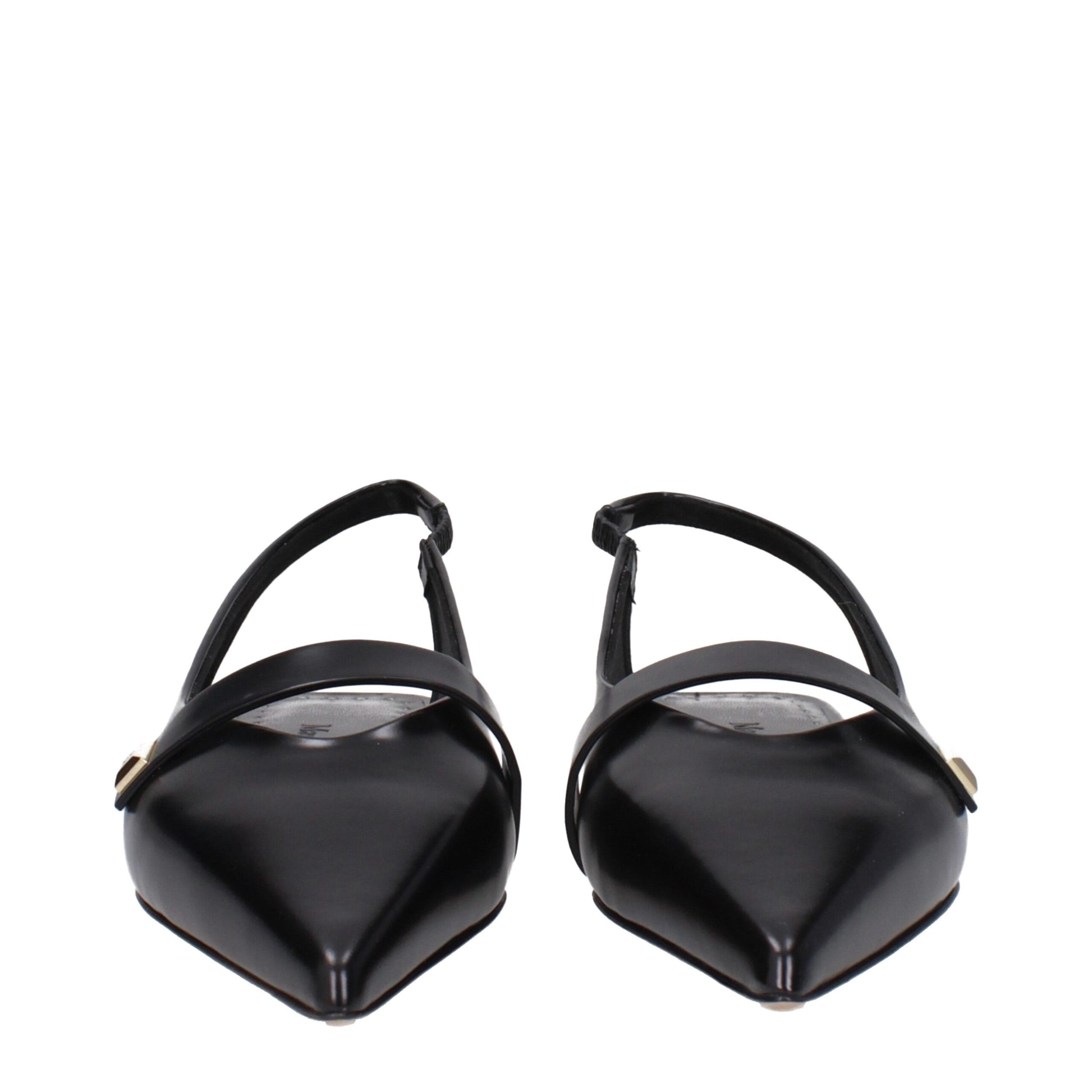 Flat Sandals by Max Mara for women in leather black features an effortlessly chic silhouette from the Women's Leather Flat Sandals collection, showcasing a effortlessly chic flat and elegant .