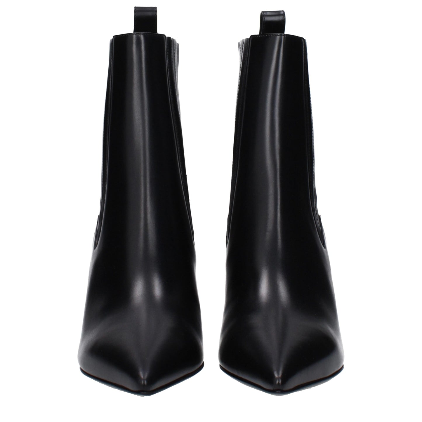 Mid-Heel Ankle Boots by Valentino Garavani for women in leather black features an avant-garde Women's Leather Mid-Heel Ankle Boots silhouette, defined by a sophisticated 7-5-cm-heel mid-heel and a avant-garde .