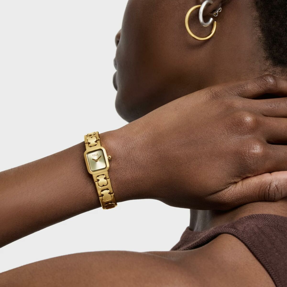 V3H2C325D89F48762480D54442AED522B73R7182992P4