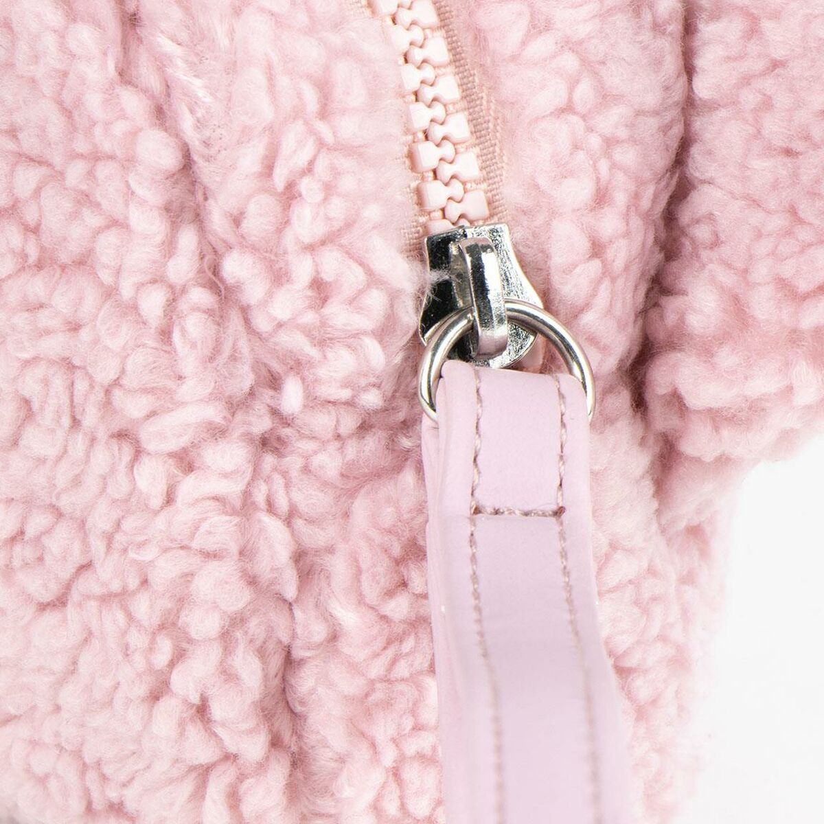 V3HA109FB2850E250FE2A66982D6AD65C27R6853166P5