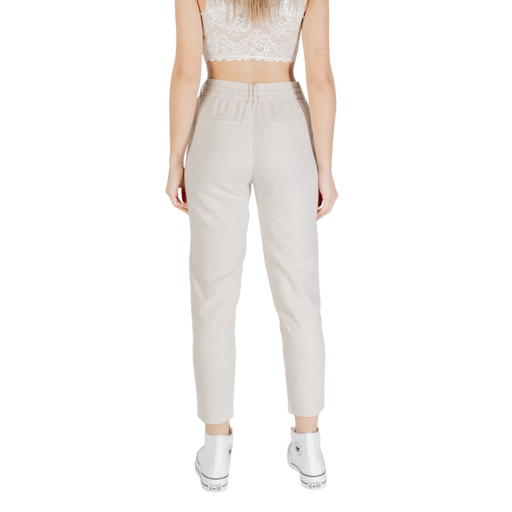 Trousers by Only for women in linen & viscose features a sculptural silhouette, showcasing a sculptural regular-fit and long with a sophisticated for a sculptural finish.