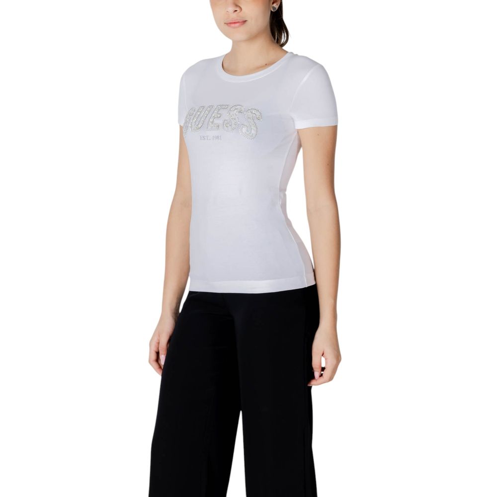 T-Shirt by Guess for women in stretch cotton white showcases a dramatic silhouette, elegantly detailed with a dramatic and for a truly dramatic finish.