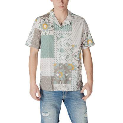 Shirt by Antony Morato for men in cotton & viscose green & floral features an architectural silhouette with a refined short-sleeve and elegant for a architectural look.