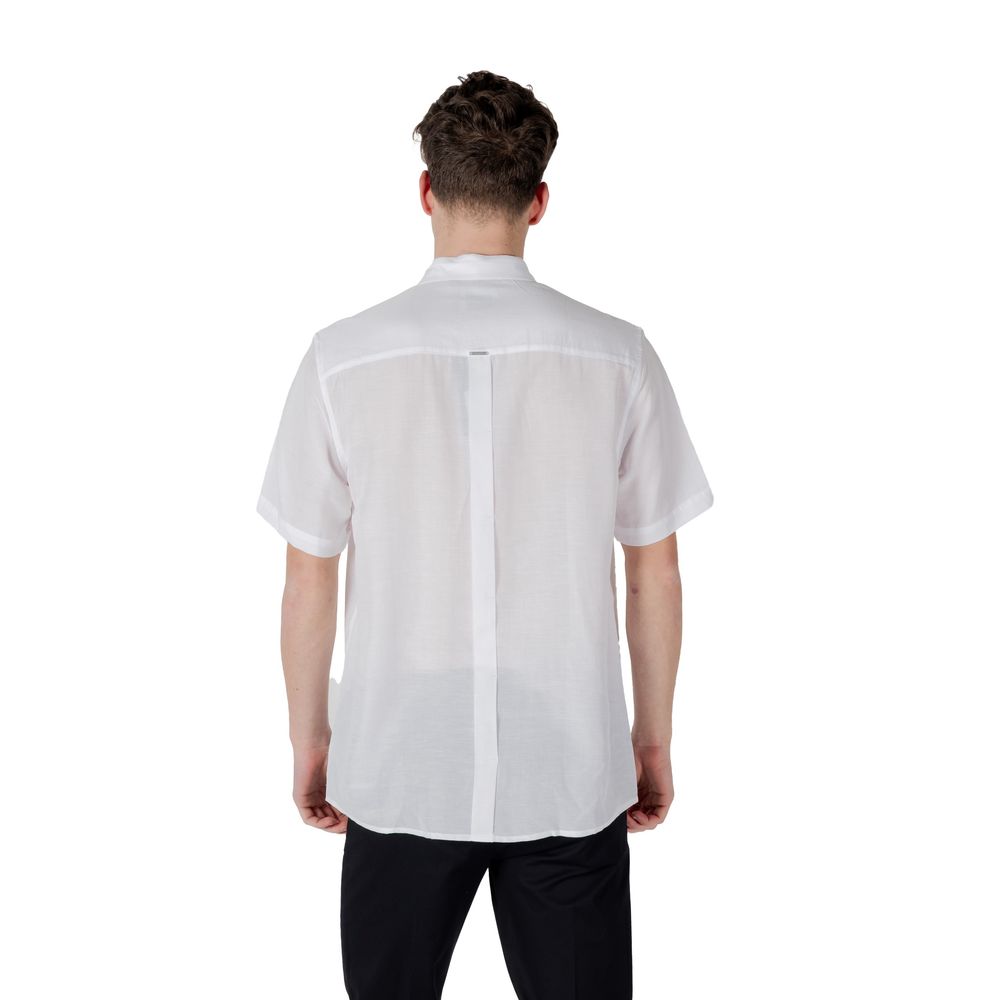 Shirt by Antony Morato for men in linen & lyocell white features an architectural silhouette with a refined and elegant for a architectural look.