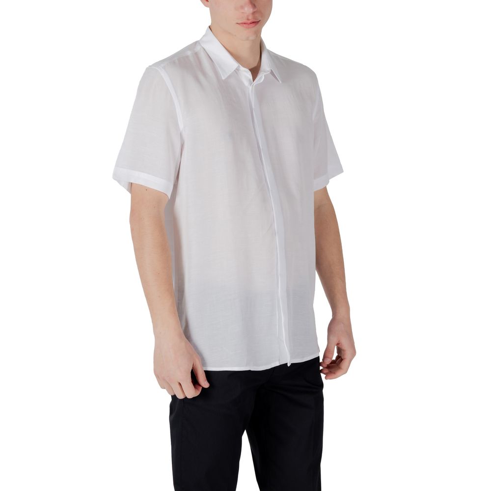 Shirt by Antony Morato for men in linen & lyocell white showcases a sleek silhouette, elegantly detailed with a sleek and for a sleek finish.