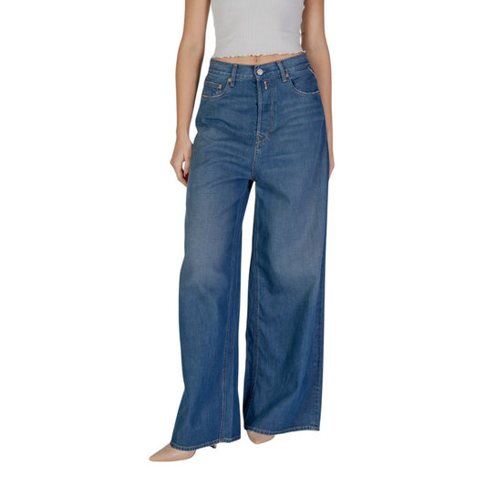 Jeans by Replay for women in stretch denim cotton blue features an sartorial bootcut and with a cut for a sartorial finish.