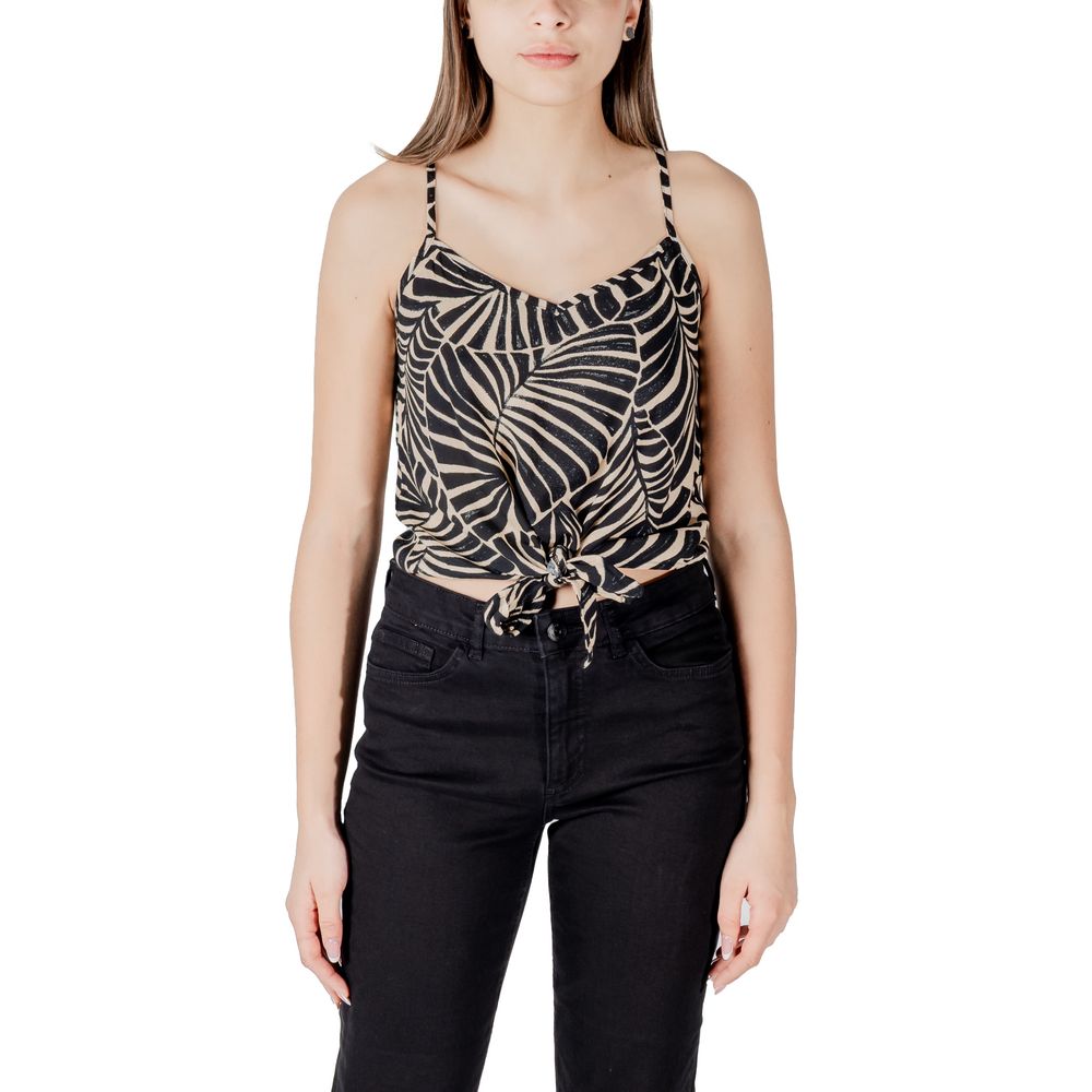 Tank Top by Only for women in viscose black features an bespeak silhouette, showcasing an bespeak sleeveless and bespeak for a truly sophisticated look.