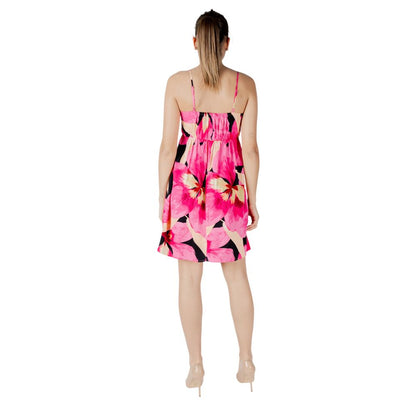 Dress by Only for women in viscose pink showcases a striking silhouette, elegantly detailed with a , refined v-neck neckline, and a striking short for a striking finish.