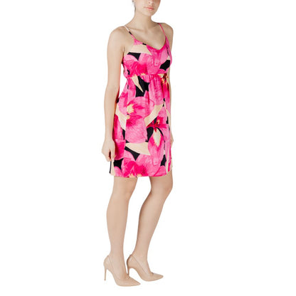 Dress by Only for women in viscose pink showcases a striking silhouette, elegantly detailed with a , refined v-neck neckline, and a striking short for a striking finish.