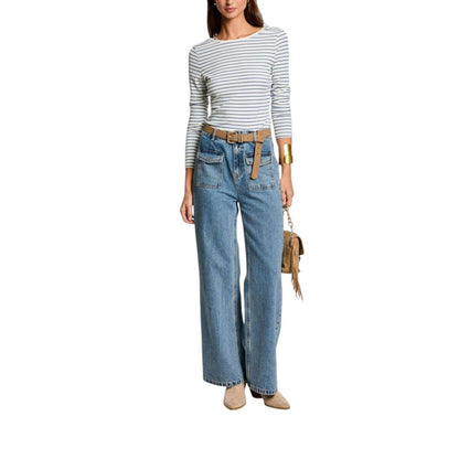 T-Shirt by Morgan De Toi for women in stretch viscose white showcases a chic silhouette, artfully detailed with a chic and for a chic finish.