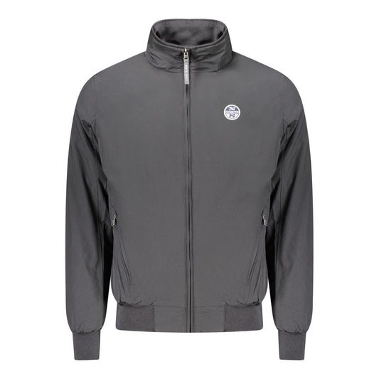This Bomber Jacket by North Sails for men in polyamide & polyester black exhibits a edgy silhouette, meticulously detailed with functional pockets and a edgy for a edgy finish.