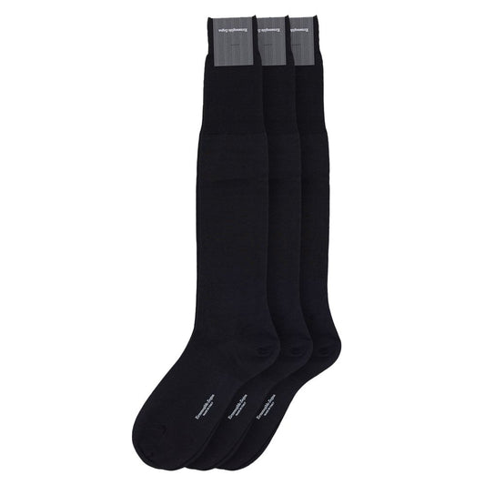 Socks by ZEGNA for men in merino wool black features a nuanced silhouette, showcasing the nuanced Men's Merino Wool Socks design with a refined, premium finish.