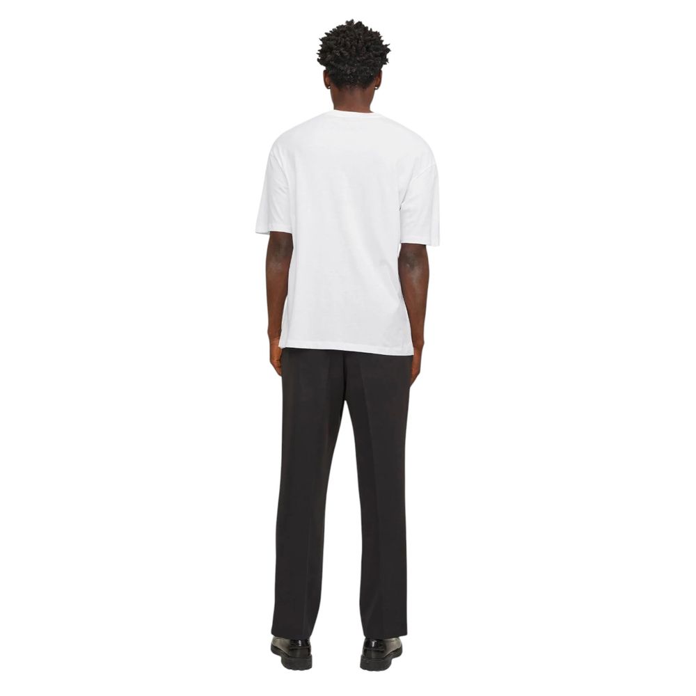 T-Shirt by Jack Jones for men in cotton natural & white showcases a unassuming silhouette, artfully detailed with a refined crew neckline and unassuming for a sophisticated, contemporary look.