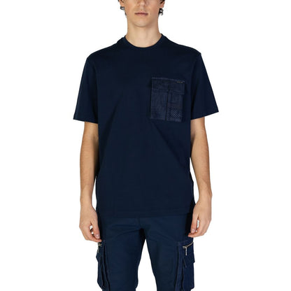 T-Shirt by Antony Morato for men in cotton blue features an on trend silhouette, perfectly showcasing a on trend and for an elevated aesthetic.