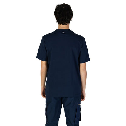 T-Shirt by Antony Morato for men in cotton blue showcases a dramatic silhouette, elegantly detailed with a dramatic and for a truly dramatic finish.