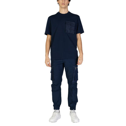 T-Shirt by Antony Morato for men in cotton blue showcases a fashionable silhouette, elegantly detailed with a fashionable and for a sophisticated, high-fashion look.