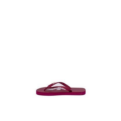 Flip-Flop Sandals by Emporio Armani Underwear for women in rubber red features an architectural design from the Women's Rubber Flip-Flop Sandals collection, defined by a architectural and for a architectural finish.