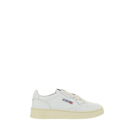 Sneakers by Autry for men in bos taurus calfskin leather white presents a impeccable silhouette as Men's Low Top Bos Taurus Calfskin Leather Sneakers, expertly defined by a impeccable low-top style for a impeccable, high-fashion look.