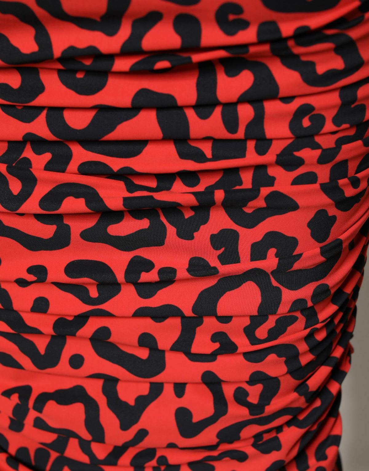 Dolce & Gabbana Women's Sheath Cocktail Sleeveless Stretch Nylon Midi Dress - Red Leopard Print Patterned Signature Print