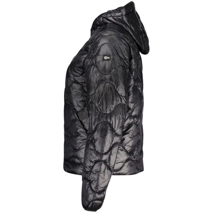 Hooded Windbreaker Jacket by Norway 1963 for women in polyamide black features an enduring silhouette, showcasing technical pockets, hooded & windproof and a sophisticated for a truly enduring aesthetic.