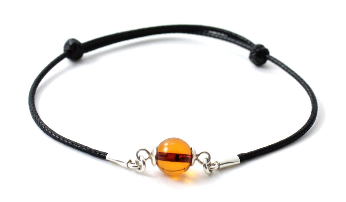 Minimalist Knotted Bracelet With Amber Round Bead-2