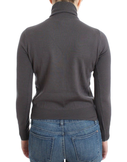 Brown turtleneck cotton sweater