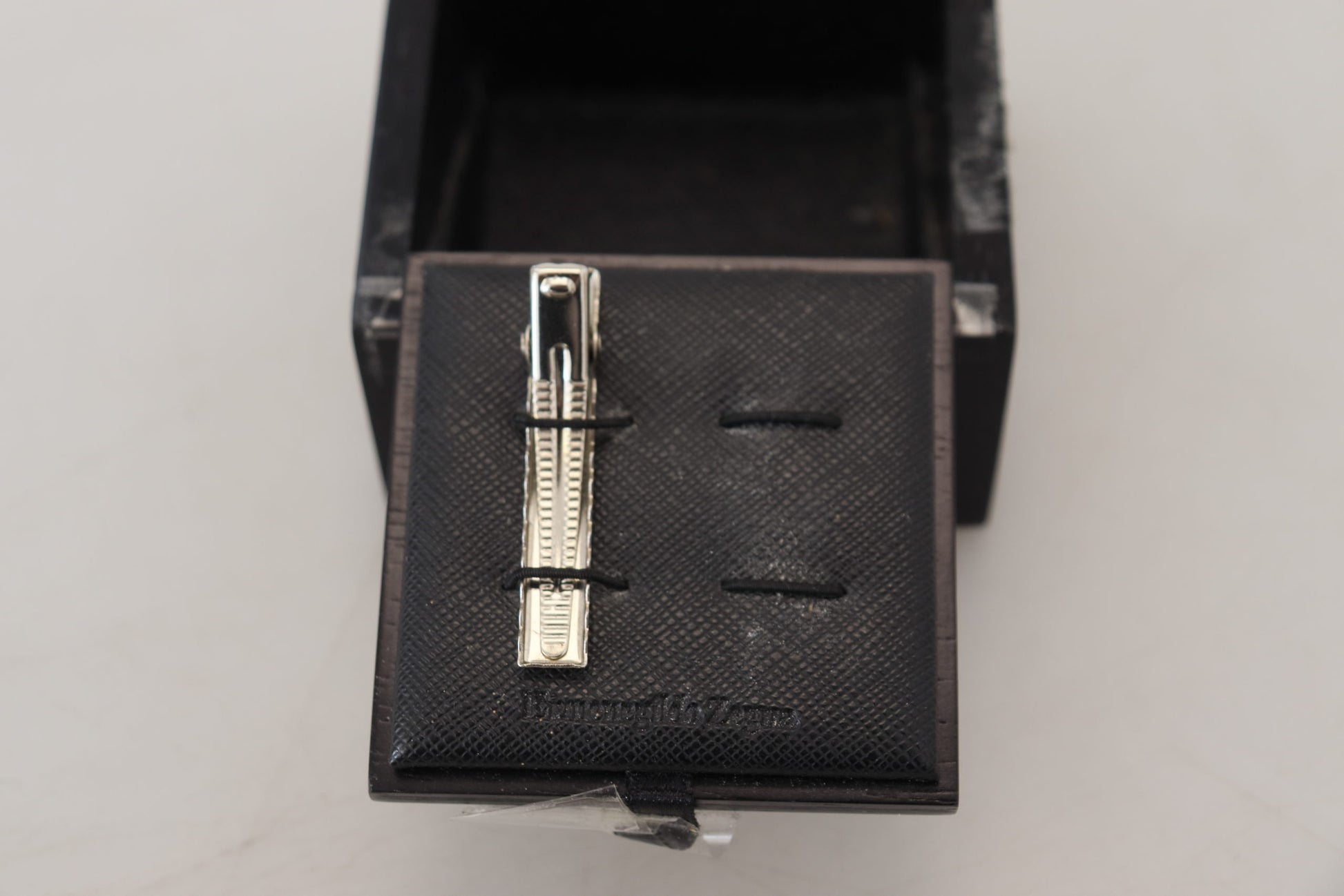 Ermenegildo Silver Tone Brass Men Tie Clip - Designed by Ermenegildo Zegna Available to Buy at a Discounted Price on Moon Behind The Hill Online Designer Discount Store