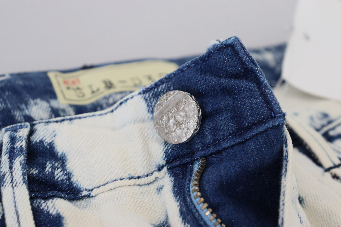 Acht White Blue Cotton Skinny Women Tattered Denim Jeans - Designed by Acht Available to Buy at a Discounted Price on Moon Behind The Hill Online Designer Discount Store